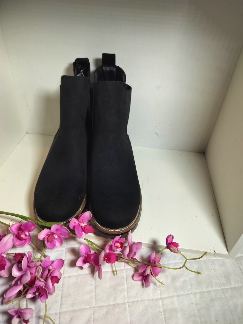 Kensie Black Suede Chelsea Lug Booties - Picture 6 of 7